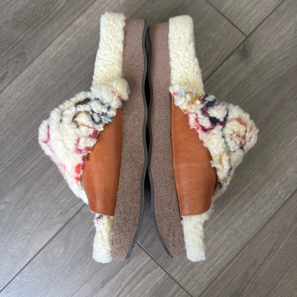 Retail $795! Chloe Shearling Slides Luxury + Comfort! 40 10 - Picture 4 of 7